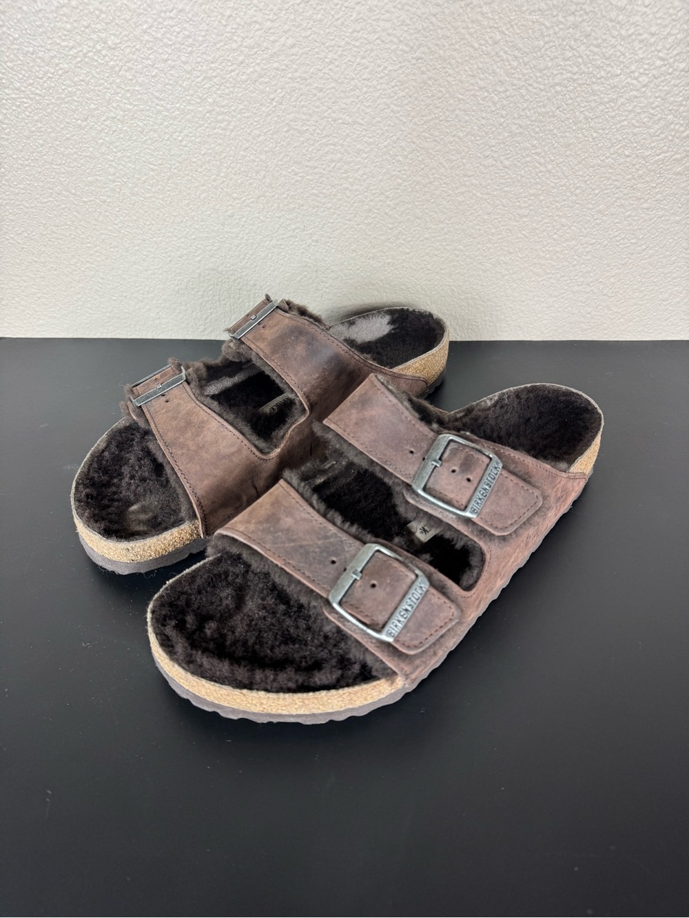 Birkenstock Arizona Shearling Oiled Leather Habana Sandals US 10 1021065